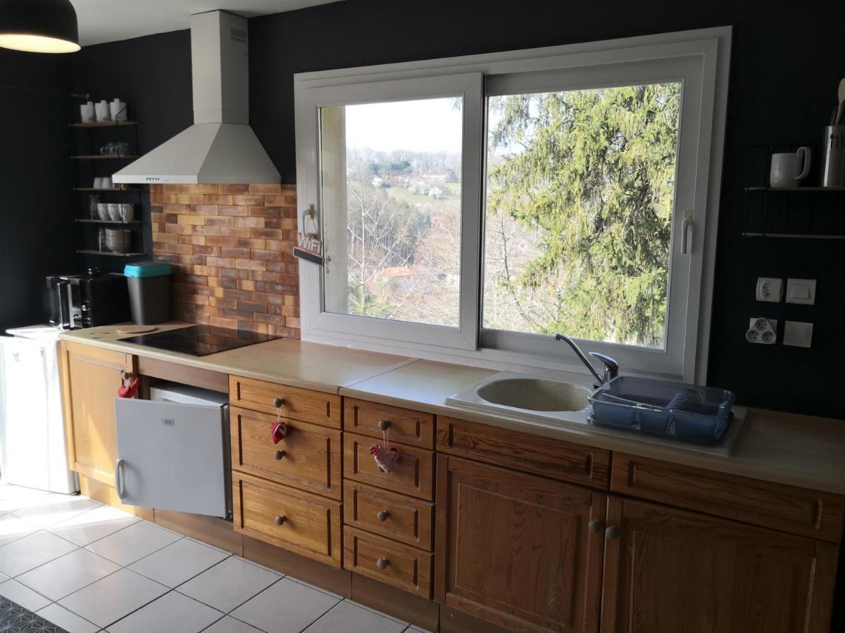 Chambre Meublee Avec Vue Panoramique A Perigueux Sanilhac  エクステリア 写真