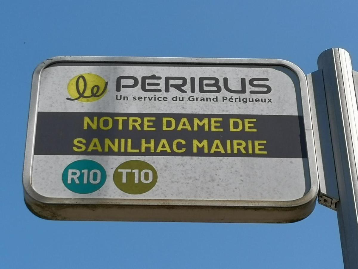 Chambre Meublee Avec Vue Panoramique A Perigueux Sanilhac  エクステリア 写真